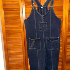 Xers For Generation X By Fashion Plate Vintage Extra Wide Leg Black Denim Overalls / Dungarees Jumpsuit Tag Is Faded But Definitely A Men’s Size. Super Relaxed Streetwear Skater Punk Overalls Punk Overalls, Relaxed Streetwear, Black Denim Overalls, Skater Punk, Streetwear Skater, Tripp Nyc, Fashion Plates, Denim Overalls, Vintage Streetwear