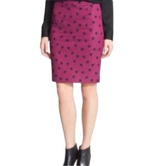 Star Print Pencil Skirt Zips In Back Size 6 Nwot Fall Workwear Purple Skirt, Purple Skirt For Workwear In Fall, Purple Skirt For Fall Workwear, Purple Fitted Skirt For Work, Fitted Purple Skirt For Work, Polka Dot Pencil Skirt, Printed Pleated Skirt, Printed Pencil Skirt, Pencil Skirt Black