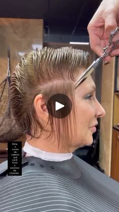 Kort Bob, Trendy Bob, Hair Academy, Corte Bob, Short Hair Trends, Game Day Hair, Sports Hairstyles, Short Black Hairstyles, Hair Videos Tutorials