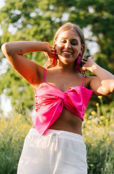 Strut your stuff in this Bowtastic Crop in Hot Pink! Sleek, sexy and screaming “look at me!”, this cute crop top is the perfect go-to for a night out. With adjustable straps, a zip back, and an elastic back, you'll be lookin' and feelin' bow-tiful! Get ready to make a statement! GT5363 Hot Pink Bandeau Top, Bow Top Outfit, Pink Bandeau Top, Pink Bow Top, Cute Crop Top, Bow Top, Off Shoulder Crop Top, Crop Top Outfits, Cute Crop Tops