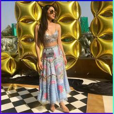 Pool Party Dresses, Silver Blouse, Mehendi Outfits, Celebrity Closet, Instagram Queen, Designer Outfits, Kiara Advani, Dress Indian Style