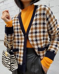 Shopbop on Instagram: “On the hunt for houndstooth? 🐶” Fancy Fits, Vogue Knitting, Houndstooth Pattern, Womens Plaid, Knitting Designs, Fashion Lover, World Of Fashion, Fashion Store