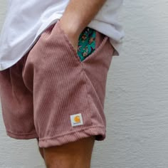 Men Youth Pants, Corduroy Surf Shorts Unisex Street Retro Skateboard Shorts Mens Clothing Styles Clubbing, Surfer Outfit Men, Surfer Outfit, Retro Skateboard, Surf Style Clothes, Granola Outfits, Statement Shorts, Bohemian Style Men, Corduroy Pant