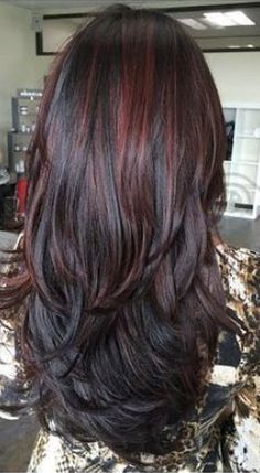 Red Highlights Dark Hair, Highlights Dark Hair, Burgundy Hair With Highlights, Balayage Red, Dark Auburn Hair Color, Dark Auburn Hair, Auburn Balayage, Red Hair Inspo