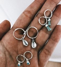 Jewelry | Silver | Earrings | Inspiration | More on Fashionchick Fine Silver Jewelry, Earrings Inspiration, Silver Jewelry Handmade, Jewelry Outfit, Shell Earrings, Diamond Earrings Studs, Cute Jewelry, Boho Jewelry, Silver Earrings