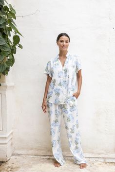 Maggie Pajama Set - Long Pants - Hydrangea Blue – Piyama USD Resort Wear Men, Pajamas Aesthetic, Hydrangea Blue, Full Length Pants, Types Of Textiles, Floral Pajamas, Mens Sleepwear, Sleep And Loungewear, Blue Hydrangea