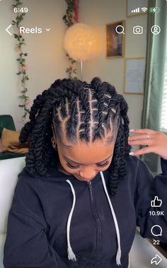 Pipe Cleaner Loc Styles, Medium Short Hair, Loc Journey, Dreadlock Hairstyles, Au Naturale, Hair Crush, Locs Hairstyles, Loc Styles, Pipe Cleaner