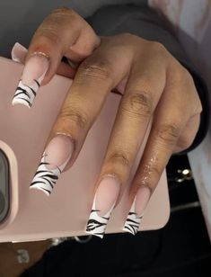 Acrylic Nail Inspo Black Women, Easy Beginner Nail Designs, Nail Polish French, Line Nail Art, Nagellack Trends, Long Acrylic Nail Designs, Orange Wood, Simple Acrylic Nails, Short Square Acrylic Nails