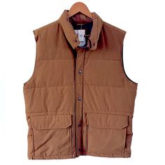 Nwt-Gap Mens Waterproof Heavy Vest Size Large Deep Tan No Flaws Smoke Free Winter Outdoor Vest With Fleece Lining, Waterproof Winter Outdoor Vest, Waterproof Outdoor Winter Vest, Winter Hiking Vest With Pockets, Casual Waterproof Vest For Outdoor Activities, Winter Utility Vest For Outdoor Activities, Utility Vest For Winter Outdoor Activities, Casual Brown Waterproof Outerwear, Casual Waterproof Outdoor Vest