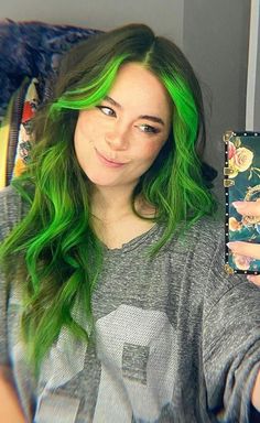 Green Hair Streaks, Black And Green Hair, Neon Green Hair, Gemini Hair, Green Hair Girl, Color Block Hair, Split Dyed Hair, Peekaboo Hair