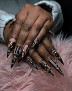 Artsy Nails Designs, Swaggy Nails, Egyptian Nails, Nail Vibes, Nye Nails, Fashionable Nails, Abstract Nails, Finger Paint, Gel Nail Art Designs