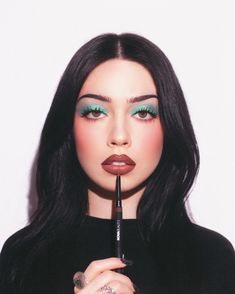 Beauty • Instagram Dark Glamour Makeup, Matte Eyeshadow Looks Dark Skin, Natural Eye Looks, Retro Makeup