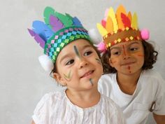 Indian Hats For Kids Crafts, Indian Hat, Crown For Kids, Easter Hats, Indian Party, Crazy Hats, Cowboys And Indians, Indian Crafts, Handmade Kids