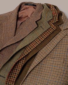 Dapper Outfit, Suit Stores, Dark Academia Style, Academia Style, Classy Winter Outfits, Classic Clothing, Fashion Suits For Men, Mens Fashion Classy, Heritage Fashion