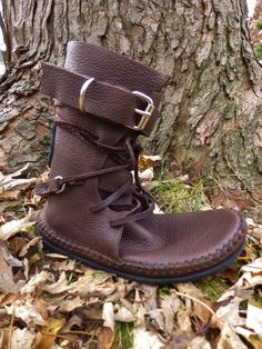 ON SALE 25 OFF Chocolate Brown Indie Moccasin by TreadLightGear, $243.75 Leather Pattern, Travel Gear, Boot Sandals, Hand Stitched, Chocolate Brown, Winter Boot, Moccasins, Leather Shoes, Hiking Boots