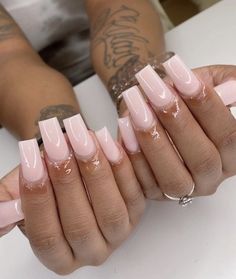 Crème Nails, Nail Ideas Short Square, Nail Ideas Short, Acrylic Pink, Drip Nails, White Acrylic Nails, Colored Acrylic Nails, Short Square Acrylic Nails, Acrylic Nails Coffin Pink