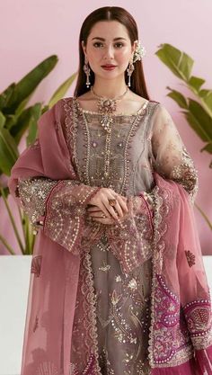 Latest Bridal Dresses, Pakistani Fancy Dresses, Pakistani Fashion Party Wear, Beautiful Pakistani Dresses, Embroidered Organza, Simple Pakistani Dresses, Pakistani Bridal Wear, Designer Dresses Casual, Stylish Party Dresses