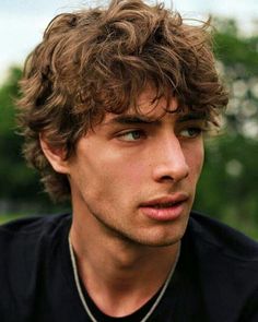 Top 50 Medium-Length Hairstyles for Men: Featuring Galleries and Videos | 50 of the Best Medium Hairstyles for Men (Gallery + Videos Included) Male Haircuts Curly, Surfer Hair, Brown Hair Men, Mens Hairstyles Medium, Mens Hairstyles Thick Hair