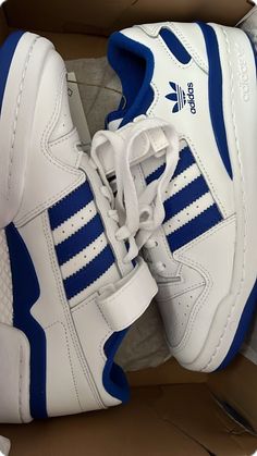 Adidas Forum Low Blue, Blue Adidas Shoes, Adidas Forum Low, Pretty Sneakers, Royal Blue Shoes, Forum Low, Dr Shoes, Pretty Shoes Sneakers, Adidas Forum