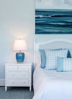 Blue Bedroom Decor Ideas | Interior Design Inspiration Blue Coastal Bedroom, Beach Cottage Bedroom, Cottage Style Bedrooms, Coastal Bedroom Decor, Coastal Style Bedroom, Tropical Bedrooms, Coastal Bedding