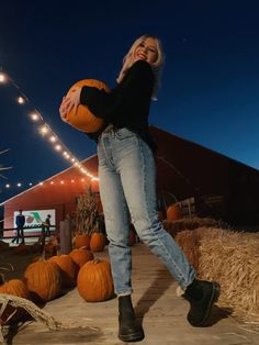 Pumpkin patch
Outfit idea
Fall outfit Solo Pumpkin Patch Pictures, Cute Pumpkin Patch Poses, Pumpkin Pics With Friends, Pumpkin Patch Photo Ideas, Jacket Poses, Pumpkin Patch Poses Alone, Bsf Pumpkin Patch Pics