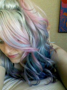 Love the pastel end on her hair so cute x Color Celeste Pastel, Pink And Blue Hair, Ombré Blonde, Hair 2016, Color Celeste, Coloured Hair, Ombré Hair, Hair Coloring, Color Pastel