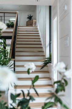 Explore stunning modern farmhouse staircase ideas that combine rustic and stylish elements, using inviting colors and unique materials. Modern Farmhouse Staircase, Farmhouse Staircase, Farmhouse Stairs, Shiplap Siding, Staircase Ideas, Traditional Farmhouse, Contemporary Farmhouse, Wood Wallpaper, Online Interior Design