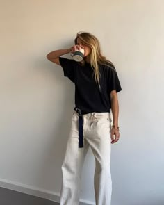 Lesbian Brunch Outfit, Chic Lesbian Outfit, Masc Womens Fashion, Old Money Lesbian Style, Smart Masc Outfits Women, Feminine Masculine Outfits, Stemme Lesbian Style, Masc Feminine Outfits, Lesbian Style Outfits