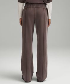 Feel It To Believe It. These Pants Have A Peach-Fuzz Touch That Is Impossible To Resist. Dress Them Up Or Down, And Enjoy The Softness All Day. Designed For Casual. An Easy Fit That Floats Away From Your Body:falls Straight Down From Hip To Hem:31" Inseam, Intended To Sit Below The Ankle For Heights Of 55"-58". Front Pockets With Interior Card Sleeve. Shockcord At The Waist To Customize Fit. | Softstreme High-Rise Pant Regular Lulu Softstreme Pants, Softstreme Pants, 23 Bday, Lululemon Softstreme, Tennis Shop, Fall 24, Clothing Designs, Peach Fuzz, Card Sleeve