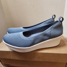 Cloudsteppers By Clarks Women's Size 9 Wide Euro 40 Blue Grey Color In New Condition With Box, Box Has Minor Damage Blue Grey Color, Clarks Women's, Womens Clarks, Clarks Shoes, Womens Shoes Wedges, Grey Color, Blue Grey, Gray Color, Color Blue