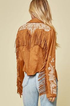 Nashville Outfits Fall, Looks Country, Nashville Style, Downtown Nashville, Nashville Outfits, Western Style Outfits, Faux Suede Jacket, Dusters