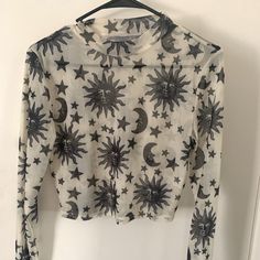 Slightly Cropped Off White And Black Top! Never Worn. It’s Really Soft. It’s A Small Large. Make Me An Offer :) Lily Character, Daycare Worker, Moon Oc, Sheer Shirts, 2024 Clothes, Daycare Attendant, Moon Top, Sheer Tops, Dark Style