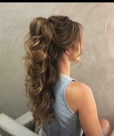 Roblox Names, Prom Hair Up, Cute Prom Hairstyles, Woman Hairstyles, Simple Prom Hair, Ball Hairstyles, Woman Hair, Quince Hairstyles