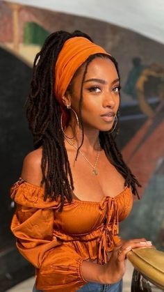 😍🌎✊🏿 Hair Scarf Styles, Pelo Afro, Dreadlock Hairstyles, Locs Hairstyles, Braids Hairstyles, African Beauty, Afro Hairstyles, Black Girls Hairstyles, Black Is Beautiful