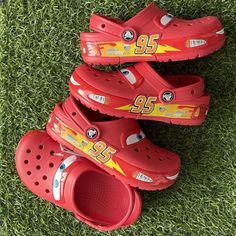 Light Mcqueen, Lightning Mcqueen Crocs, Superhero Birthday Party Food, J 1, School Friends, Mc Queen, Superhero Birthday Party, Christmas Feeling, Superhero Birthday