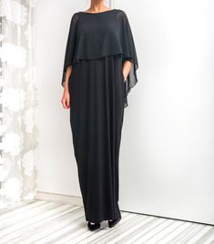 Black Backless dress Maxi Dress Caftan by cherryblossomsdress Elegant Backless Dress, Vestidos Maxi, Chiffon Cape, Black Backless Dress, Chiffon Maxi Skirt, Open Back Dress, Oversized Dress, Caftan Dress, Open Back Dresses