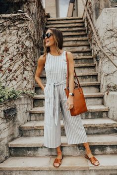 Lauren Kay Sims, Summer Wardrobe Essentials, Model Pose, Tie Waist Dress, Classic Wardrobe, Looks Style, Wide Leg Jumpsuit