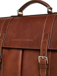 100% Leather Classic Leather Luggage With Leather Lining, Designer Brown Rectangular Luggage, Designer Leather Luggage With Sleeve, Designer Brown Business Luggage, Designer Brown Luggage For Business, Designer Brown Luggage For Travel, Luxury Luggage With Leather Lining For On-the-go, Designer Leather Rectangular Luggage, Designer Travel Briefcase In Textured Leather