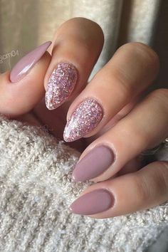 Mauve Nails, Colorful Nails, Dipped Nails, Allergic Reaction, Fall Nail, Classy Nails, Chic Nails, Fancy Nails