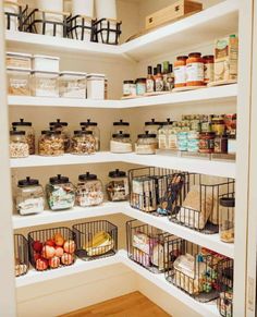 Having a functional and well organized pantry with shelves, drawers and pullout baskets are the stuff that kitchens dreams are made of. Organized Pantry Ideas, Toddler Room Organization, Minecraft Kitchen Ideas, Organized Pantry, Living Room Wall Units, Classy Living Room, Food Pantry Organizing, Pantry Remodel, Pantry Ideas