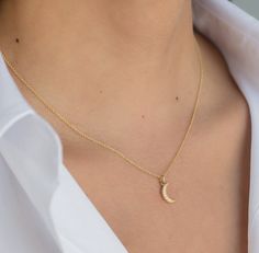 Elegant Half Moon Charm Necklace, Elegant Everyday Crescent Charm Necklace, Elegant Crescent Charm Necklace With Delicate Chain, Elegant Yellow Gold Moon Phase Charm Necklace, Elegant Yellow Gold Charm Necklace With Moon Phase, Diamond Moon Necklace, It Day, Fancy Jewelry Necklace, Gold Sun