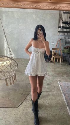 Floral Dresses Outfit, Dresses That Go With Cowgirl Boots, Cowgirl Boots Outfits Summer, Charleston Outfits Summer Casual, Cowgirl Boots With Dress Outfit, Party Dress With Cowboy Boots, Soft Cowgirl Outfit, Body Suites Outfits, Easter Dinner Outfit