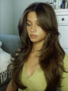 Machiaj Smokey Eyes, Brown Hair Inspo, Haircuts For Wavy Hair, Blowout Hair, Long Brown Hair, Haircuts For Medium Hair