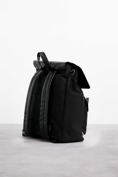 Rucksack Black Front in Workplace Backpack With Functional Pockets For Trips, Functional Backpack With Pockets For Trips, Functional Leather Backpack For Outdoor Activities, Urban Travel Backpack With Adjustable Straps, Practical Black Backpack For Trips, Functional Backpack With Adjustable Strap For Trip, Waterproof Commuting Backpack, Waterproof Standard Backpack For Commuting, Waterproof Backpack For Commuting