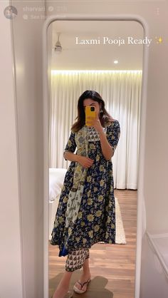 Kurti Look, Sharvari Wagh, Bridal Boutique Interior, Karishma Tanna, Posting Ideas, Trendy Outfits Indian, Coquette Core, Outfits Indian, Desi Fashion Casual