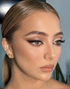 Machiaj Smokey Eyes, Glam Wedding Makeup, Classic Makeup