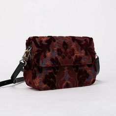 Burnout Velvet Wine Flap Crossbody Bag carpet bag MCW Handmade Carpet Fabric, Large Travel Bag, Burnout Velvet, Work Tote Bag, Mens Travel, Mens Travel Bag, Iphone Pro, Garment Bags, Knitted Bags