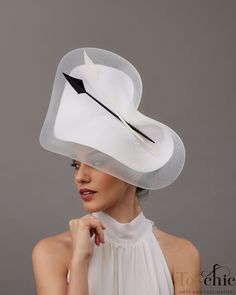 Woman Ascot Races Hat White, Kentucky Derby Hat With Veil, Large Fascinator White, White Dress Hat for Special Occasion, White Wedding Hat - Etsy Fitted White Hat With Curved Brim, White Fitted Hat With Curved Brim, Elegant White Party Veil, Elegant White Veil For Party, Fitted White Cloche Costume Hat, White Fitted Cloche Costume Hat, Fitted White Headpiece For Church, Elegant White Formal Veil, White Formal Costume Hats And Headpieces For Spring