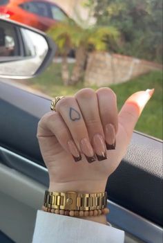 Brown French Tip Nails Coffin Short, Pink And Brown French Tip Nails, Brown Square French Tip Nails, Brown French Tips Square, November Nails Ideas Square, Brown French Tip Nails Square Short, Brown French Tip Coffin, Brown French Tip Nails Coffin, Brown French Tip Nails Square