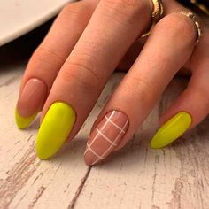 Yellow Nails Almond Shape, Cute Yellow Nails, Nail Designs For 2023, Yellow Nail Designs, Nail Shapes Squoval, Nails Almond Shape, Almond Acrylic Nails Designs, Accent Nail Designs, Flamingo Nails